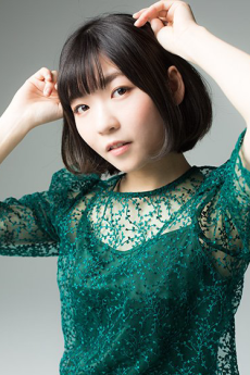 Lyne (Ari Ozawa)