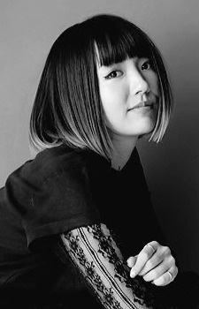 Shiori Sasaki (佐々木詩織)
