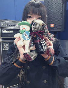 Hana Itoki (糸奇はな)