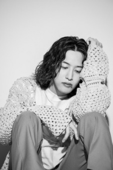 Tatsuya Kitani (キタニタツヤ)