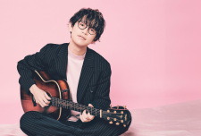 Takaya Kawasaki (川崎鷹也), singer of “Stardust Memory” (Bartender)